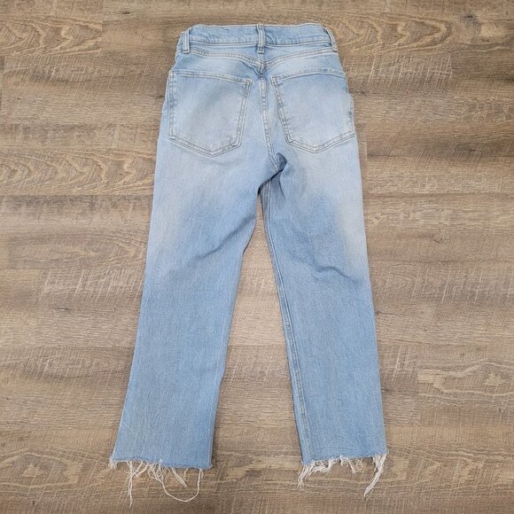 ZARA | The Dreed Flare Cropped Raw Hem Light Wash Denim Jeans | Sz. 2 - Picture 6 of 6